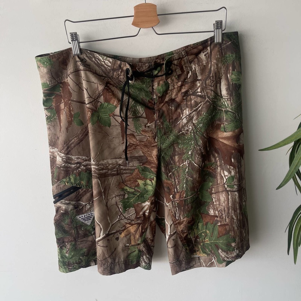 Columbia Shorts Mens 38W Camo Brown Realtree Outdoor Hunting Offshore Board Swim